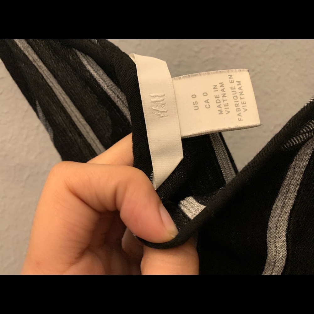 Tank top button down - Picture 3 of 3